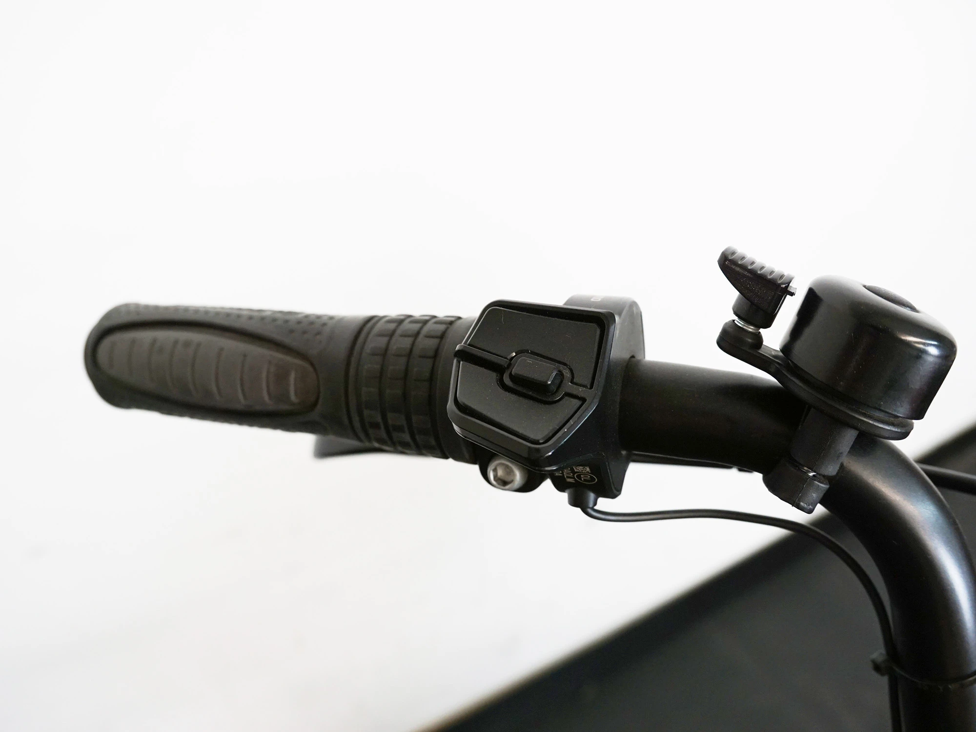 Lenker mit Bedienung per Knöpfe