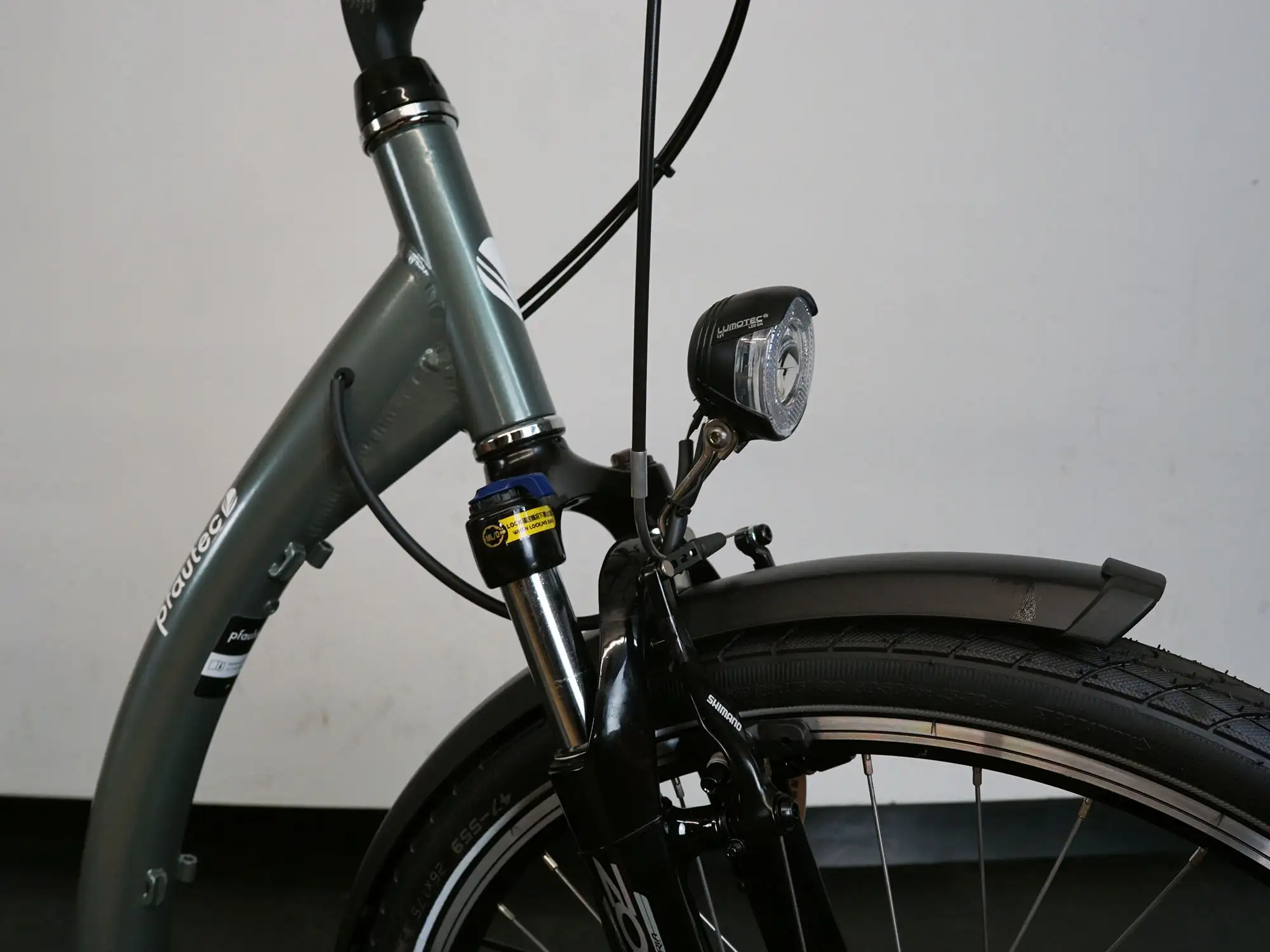 pfautec-s1-tiefeinsteiger-rad-beleuchtung-vorne